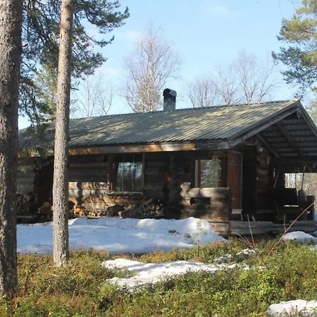 Chalet River Urpo Inari